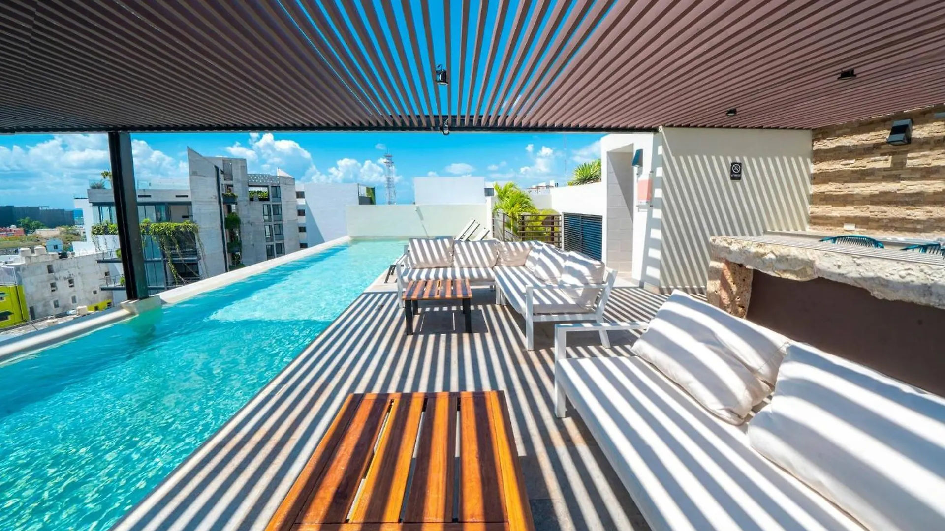 Modern Penthouse With 2 Bedroom Tub & Pool At Arenis Condos - 509 Playa del Carmen Apartmán